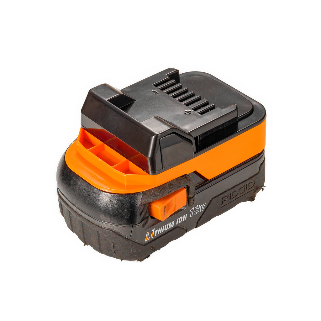 AEG 18V to Hikoki 18V battery adapter - fitted to the AEG 18V battery, Hikoki tool-side connection upward