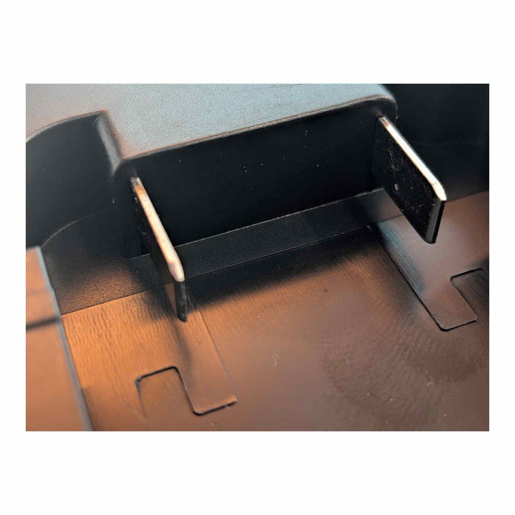 Milwaukee 18V to Makita 18V (Ni-Cd) Battery Adapter