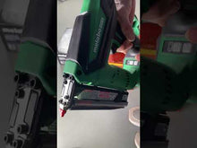 Load and play video in Gallery viewer, Milwaukee 18V to Metabo HPT 18V Battery Adapter
